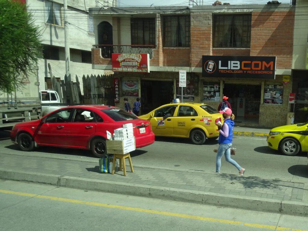 Street selling in Ecuador