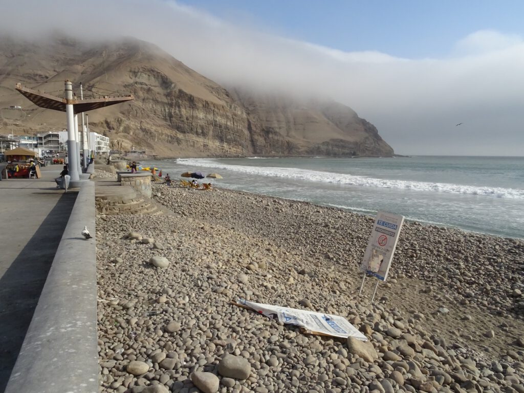 La Herradura beach, Lima