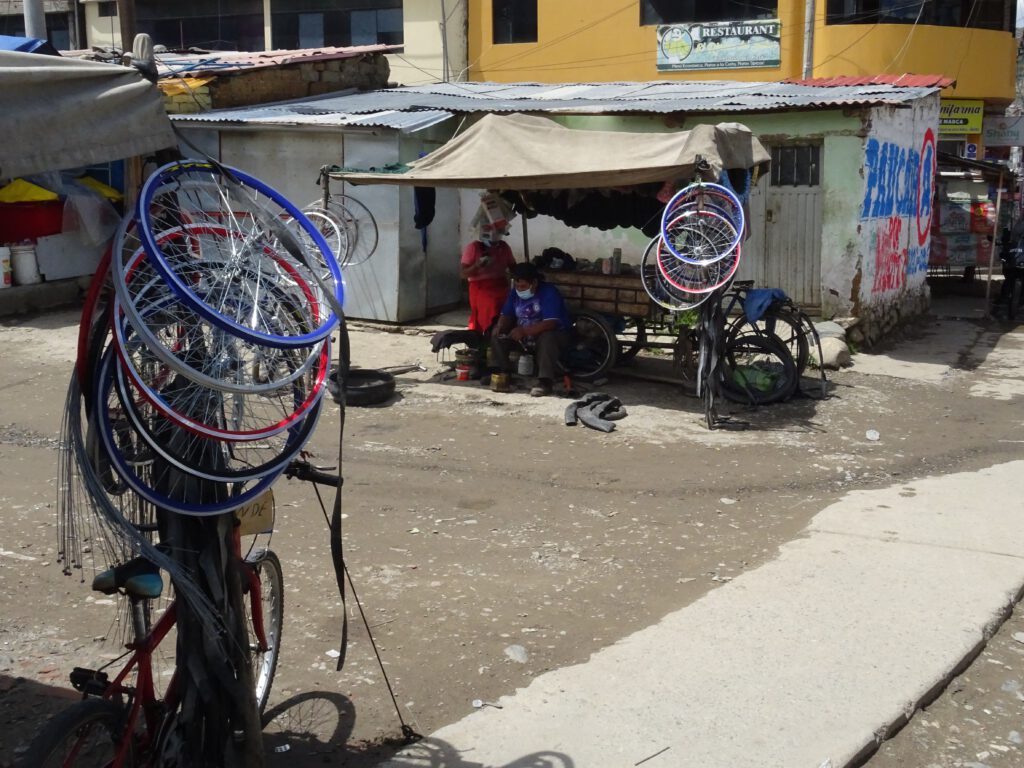 Street market bike shop