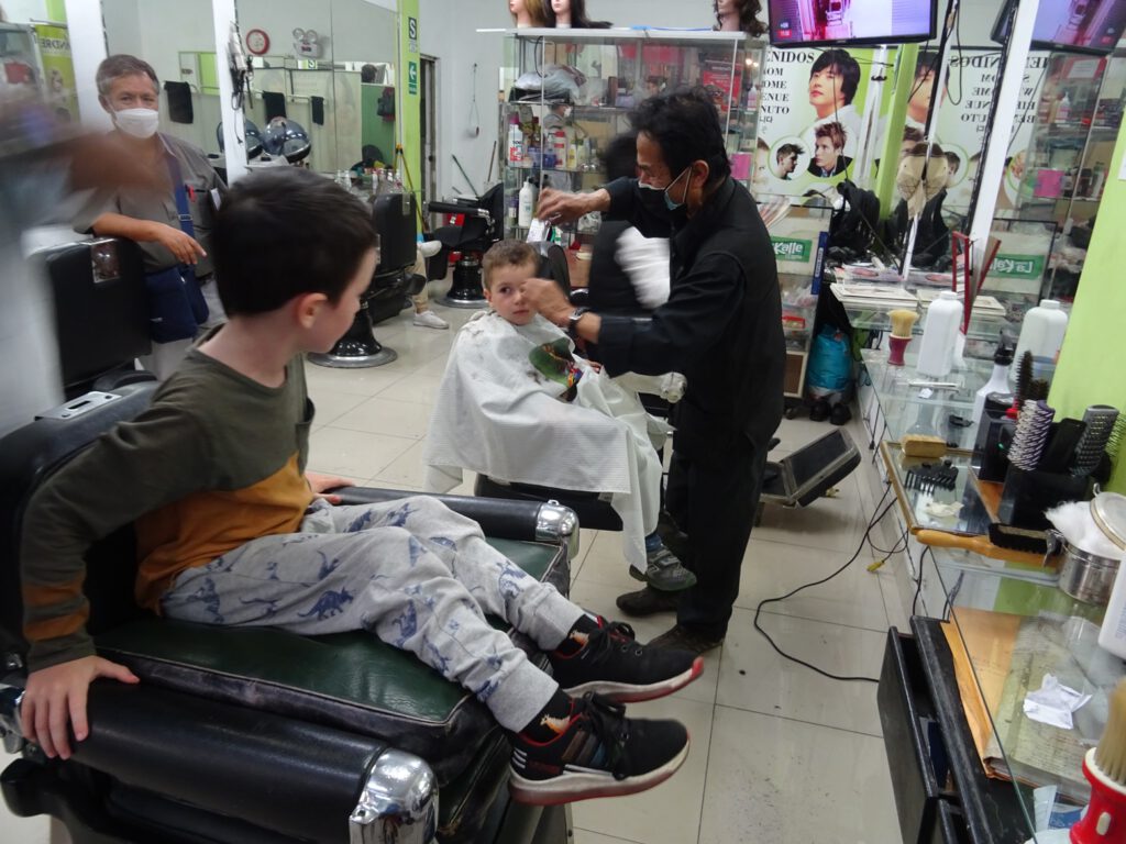 Hairdresser in Lima