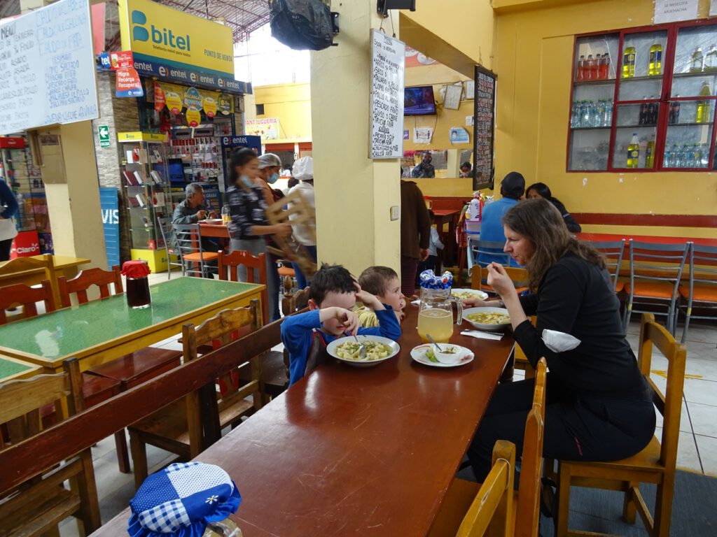 Indoor market Huaraz
