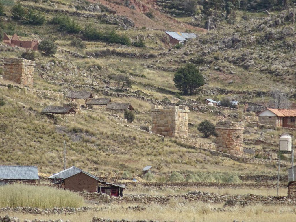 Chullpas in Titicaca