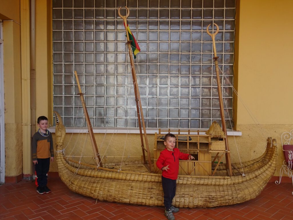 Totora boat in Copacabana