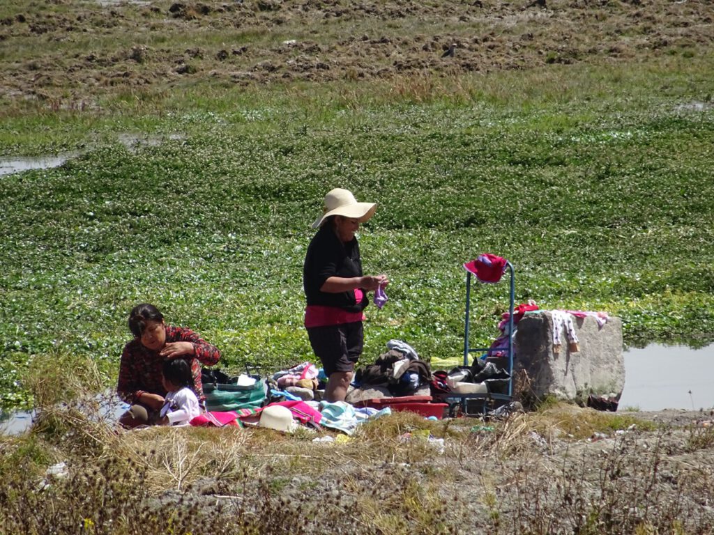 Washing at Titicaca lake