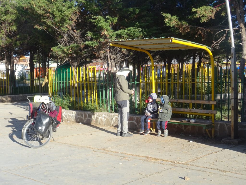 Breakfast in the park