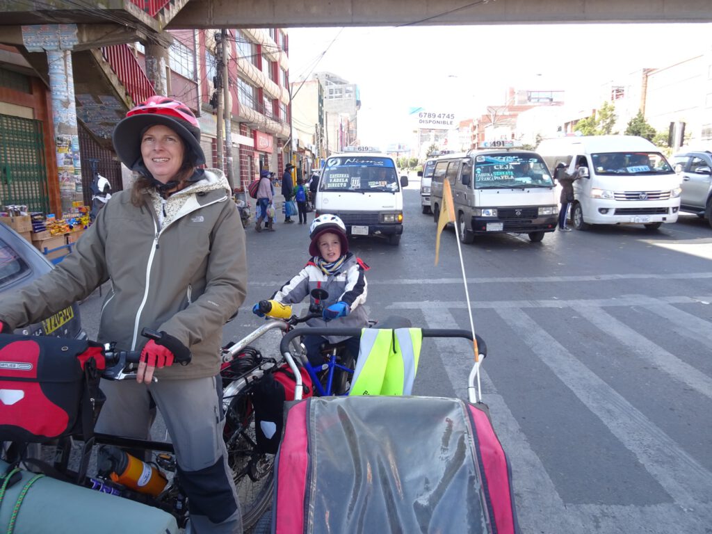 Traffic light in El Alto