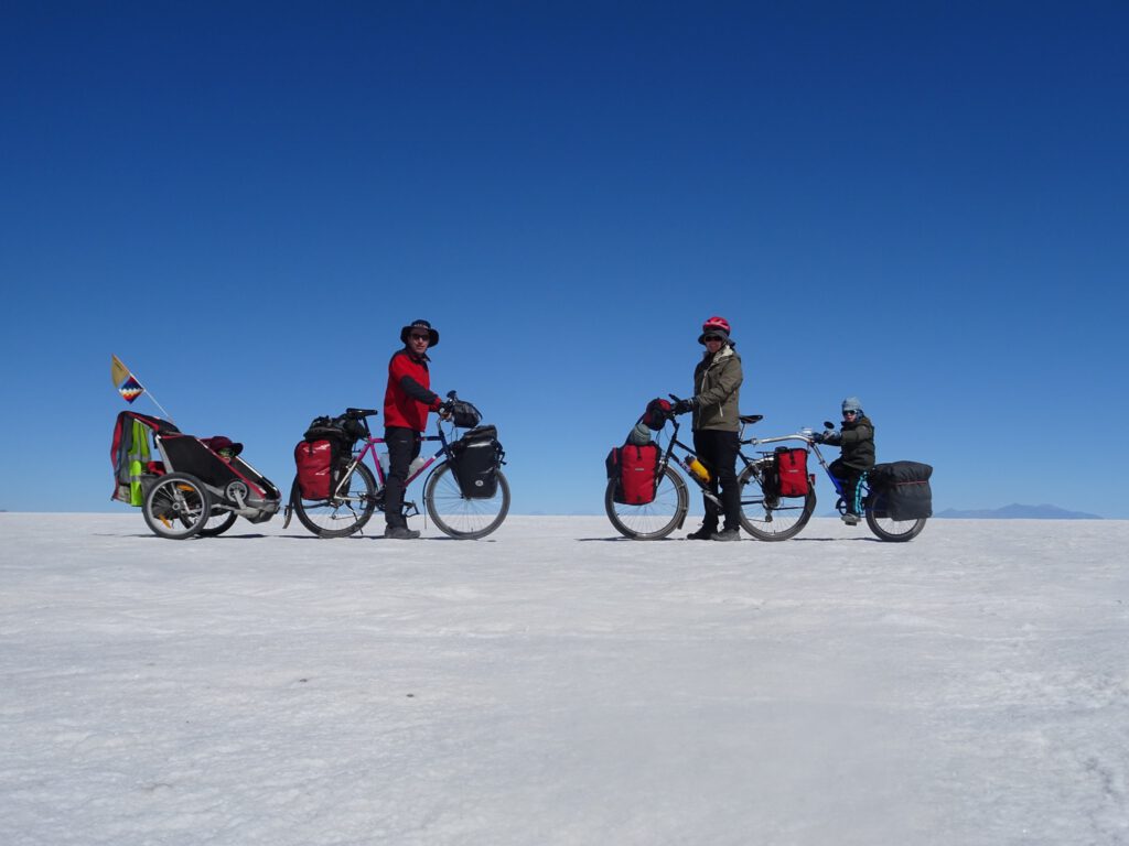 Family in Uyuni