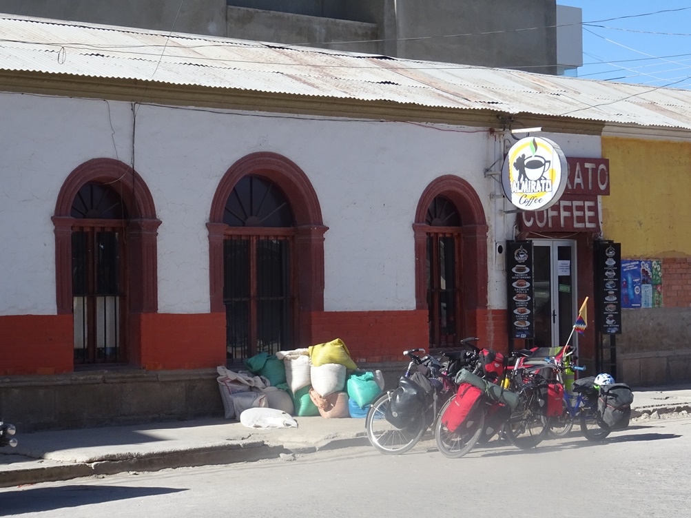 Gringo cafe in Uyuni