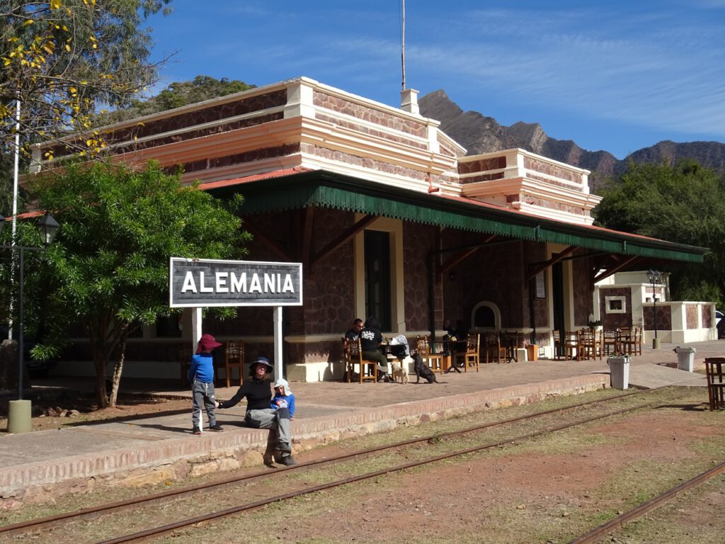 Alemania train station