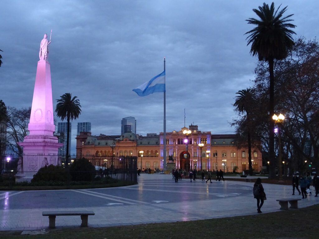 Casa Rosada at dusk